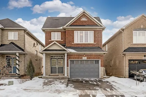 2094 Tovell Dr, Oakville, ON L6M 0C4