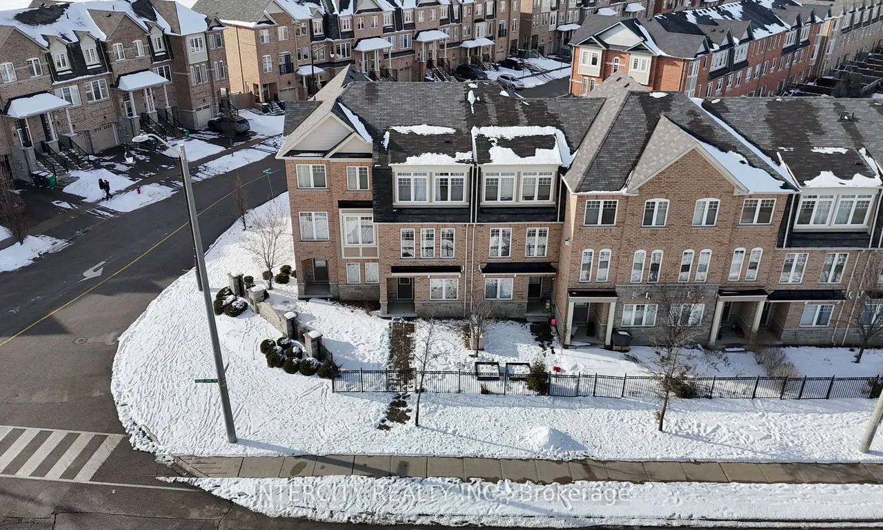 110 Magdalene Cres, Brampton, ON L6Z 0G7