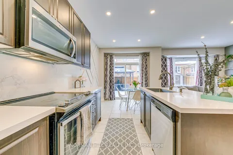 534 Savoline Blvd, Milton, ON L9T 7X3