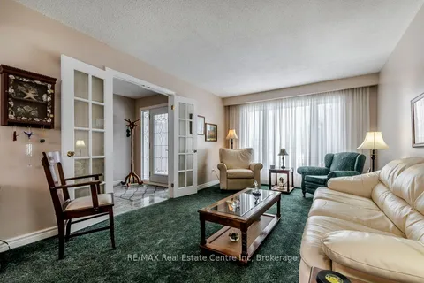 917 Maple Avenue, Milton, ON L9T 3X6