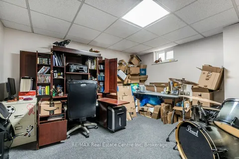 917 Maple Avenue, Milton, ON L9T 3X6