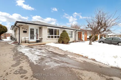824 Eaglemount Cres, Mississauga, ON L5C 1N9