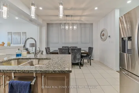 15 Oleary Rd, Brampton, ON L7A 4X1