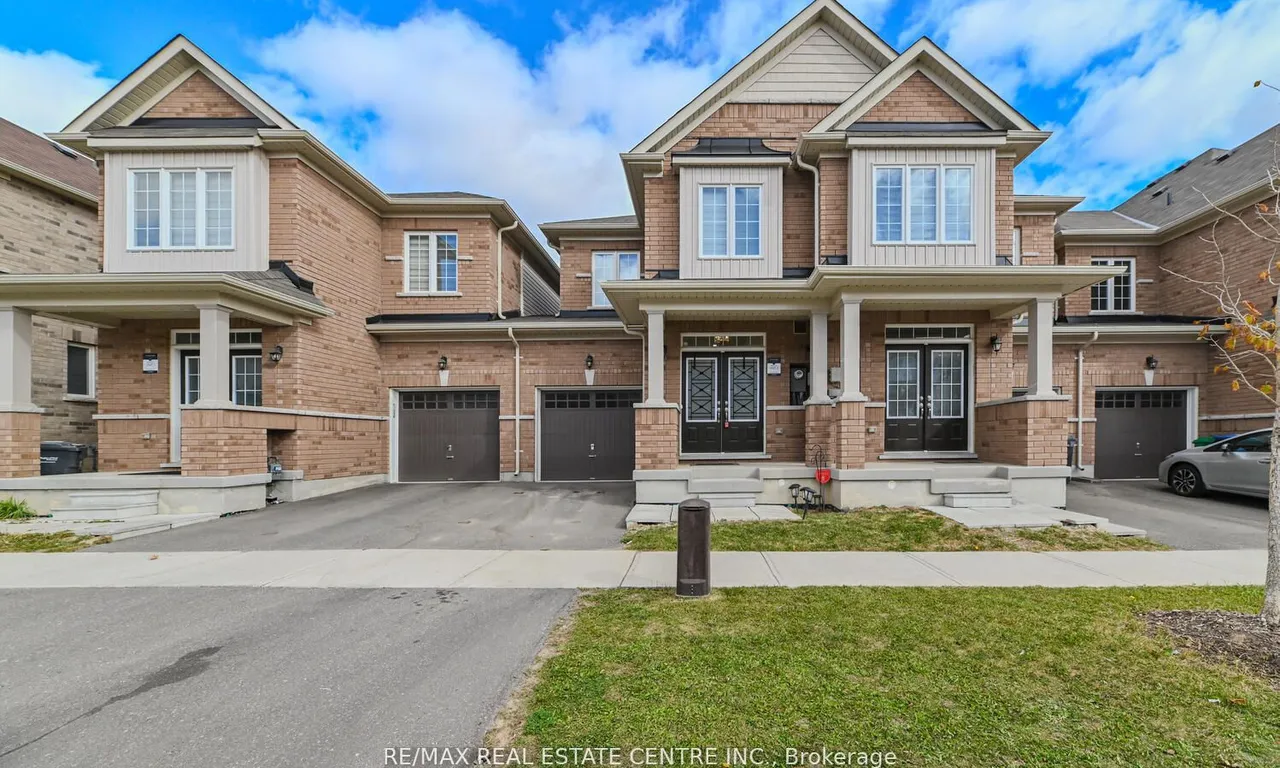 15 Oleary Rd, Brampton, ON L7A 4X1