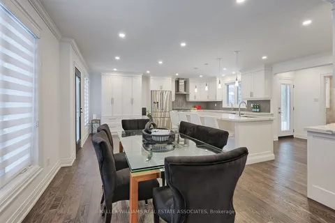 1257 Cloverbrae Cres, Mississauga, ON L5H 2Z6