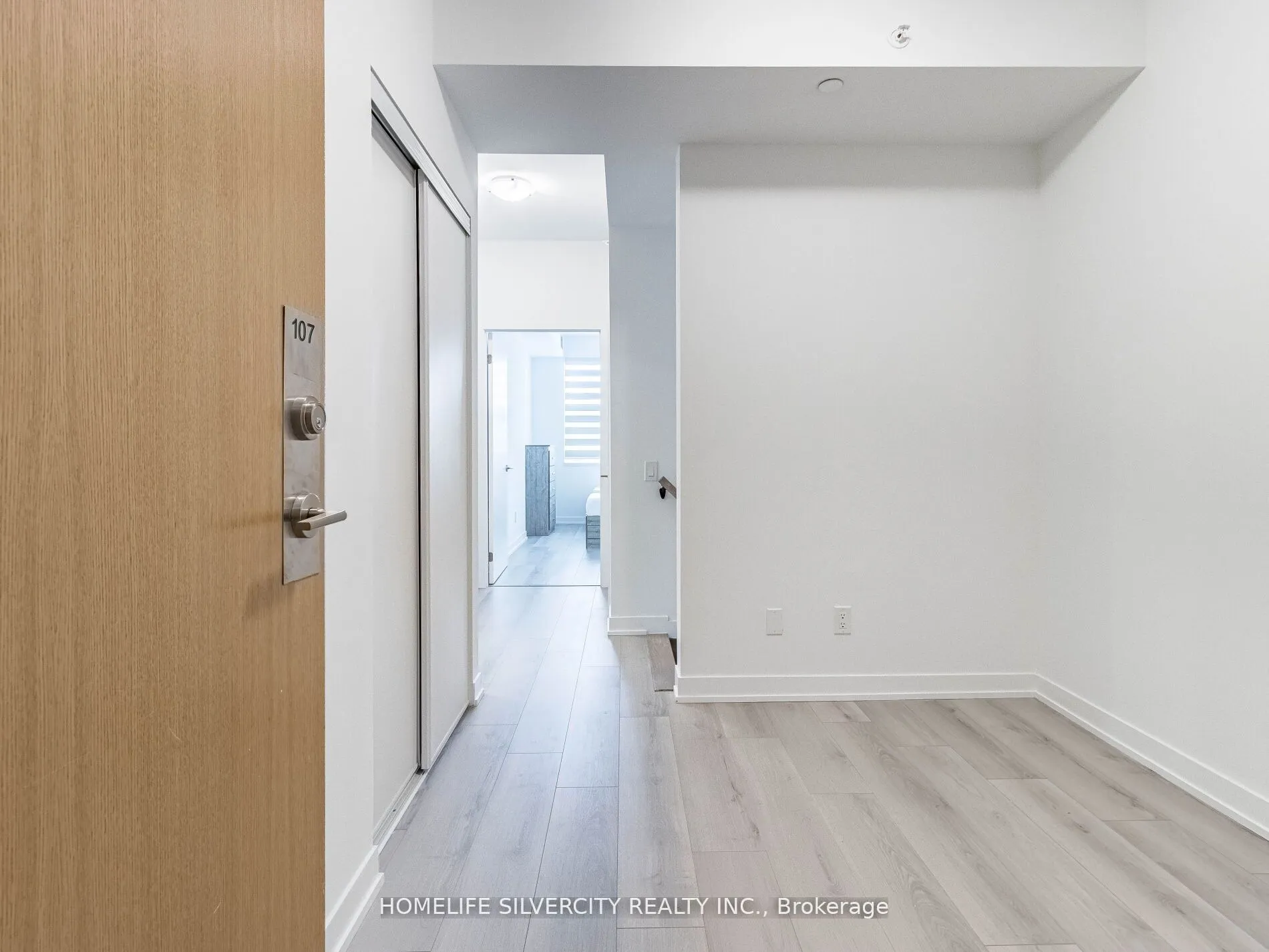 117 Ford Street, Toronto, ON M6N 3A2