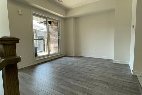 1547 Moonseed Pl, Milton, ON L9E 1V4