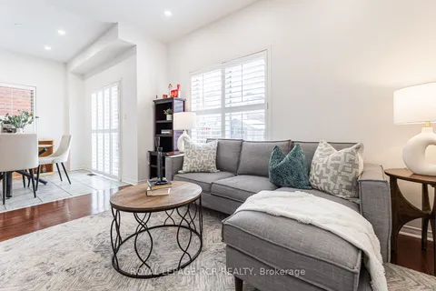 295 Brussels Ave, Brampton, ON L6Z 0G4