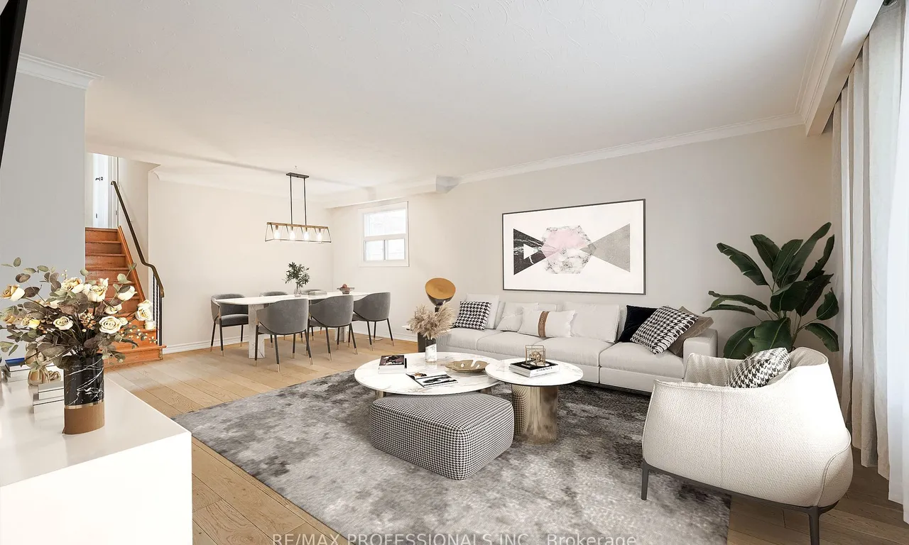 18 West Wareside Rd, Toronto, ON M9C 3J1