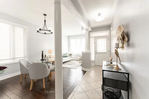 7 Percy Gate, Brampton, ON L7A 3S1