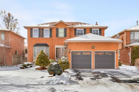 164 Warner Dr, Oakville, ON L6L 6E7