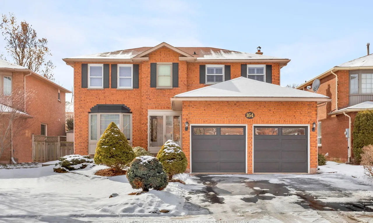 164 Warner Dr, Oakville, ON L6L 6E7