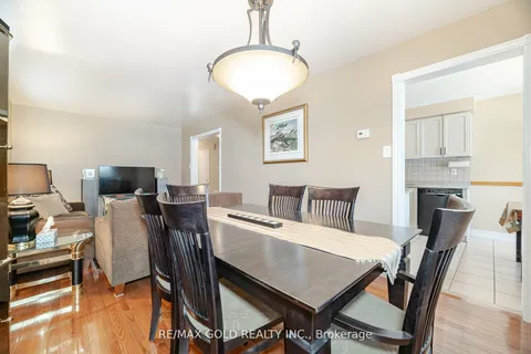 39 Horned Owl Dr, Brampton, ON L6R 1C6