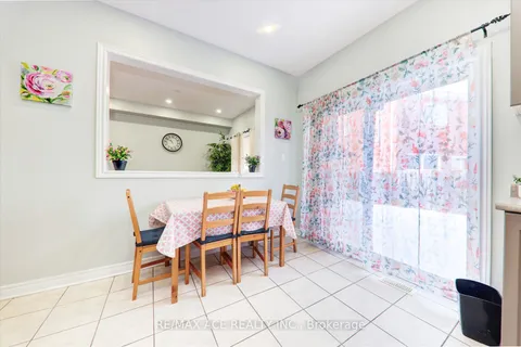 1021 Cumming Blvd, Milton, ON L9T 6S7