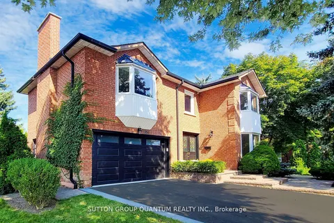 1284 DEER RUN N/A, Mississauga, ON L5C 3R6