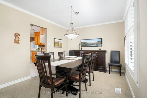 3138 Windwood Dr, Mississauga, ON L5N 2K5