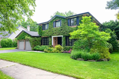 230 Arichat Rd, Oakville, ON L6J 6A7