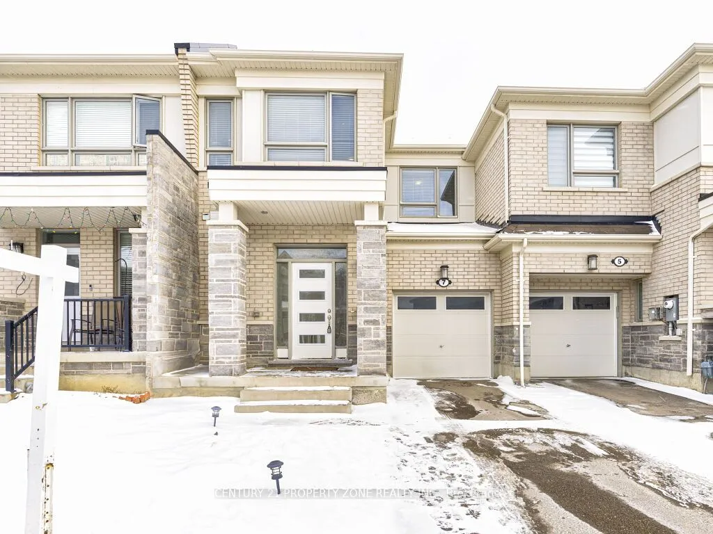 7 Circus Cres, Brampton, ON L7A 5E2