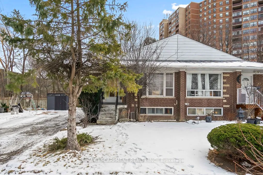 57 Birgitta Cres, Toronto, ON M9C 3W1