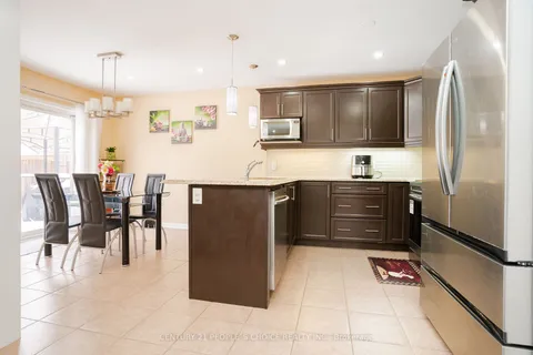 10 Clenston Rd, Brampton, ON L7A 0P6