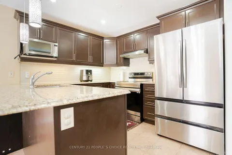 10 Clenston Rd, Brampton, ON L7A 0P6