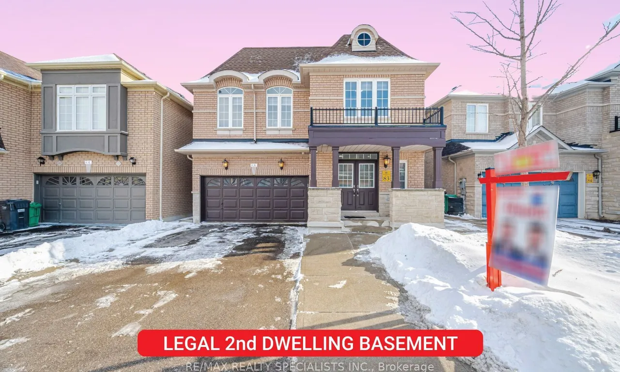 6 Arctic Fox Cres, Brampton, ON L6R 0J2