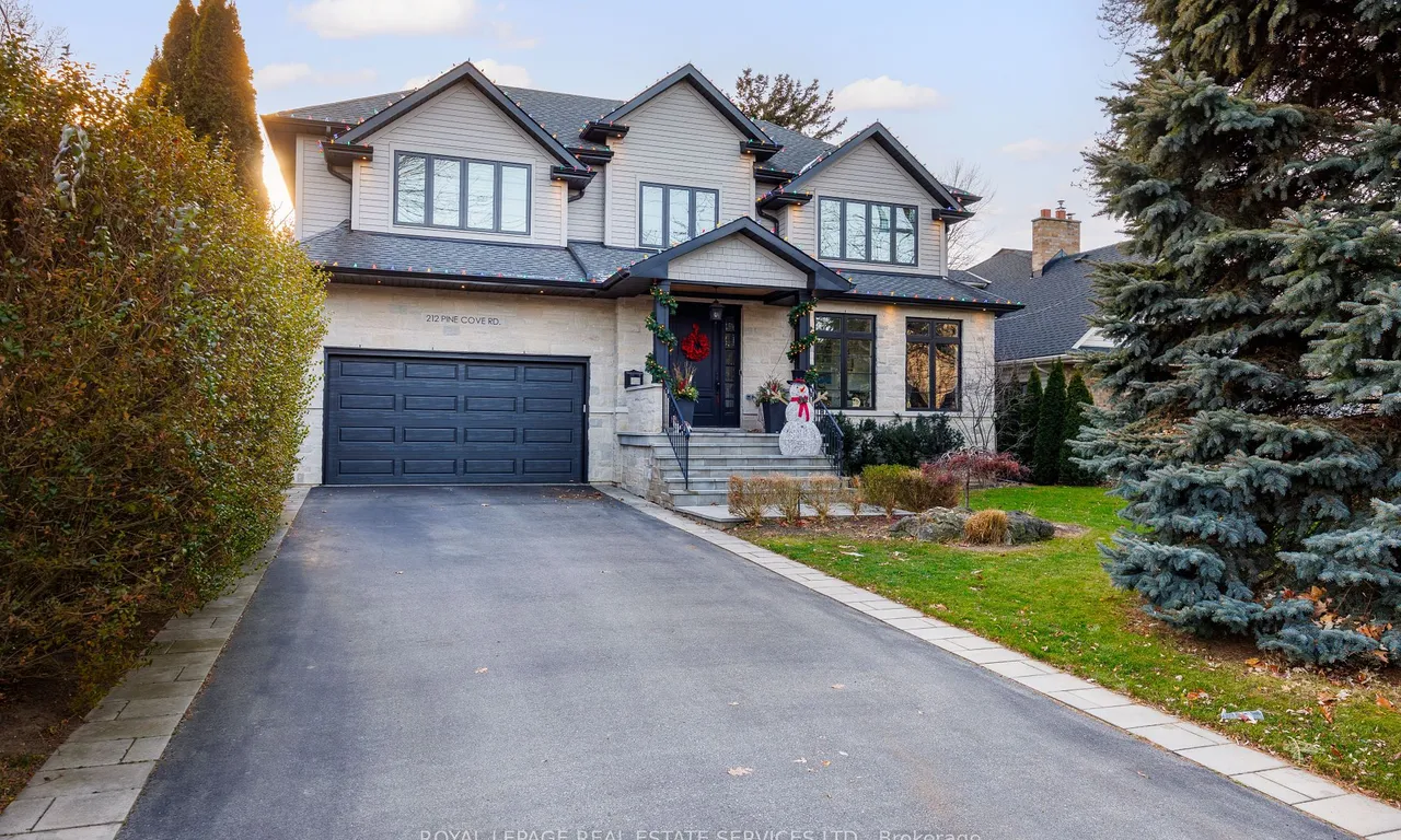 212 Pine Cove Rd, Burlington, ON L7N 1W2