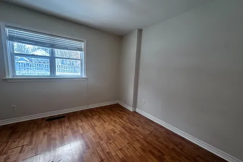9 Second Avenue, Orangeville, ON L9W 1H4