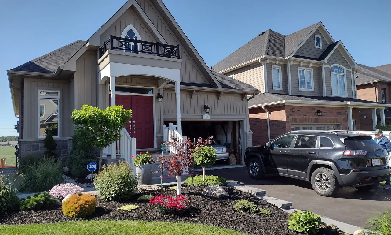 17 Paula Crt, Orangeville, ON L9W 5V1