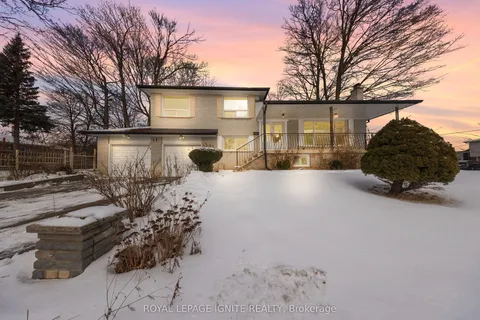 6 Brantley Crescent, Toronto, ON M3J 1X5