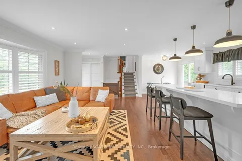 4499 Rogers Rd, Burlington, ON L7L 1S2