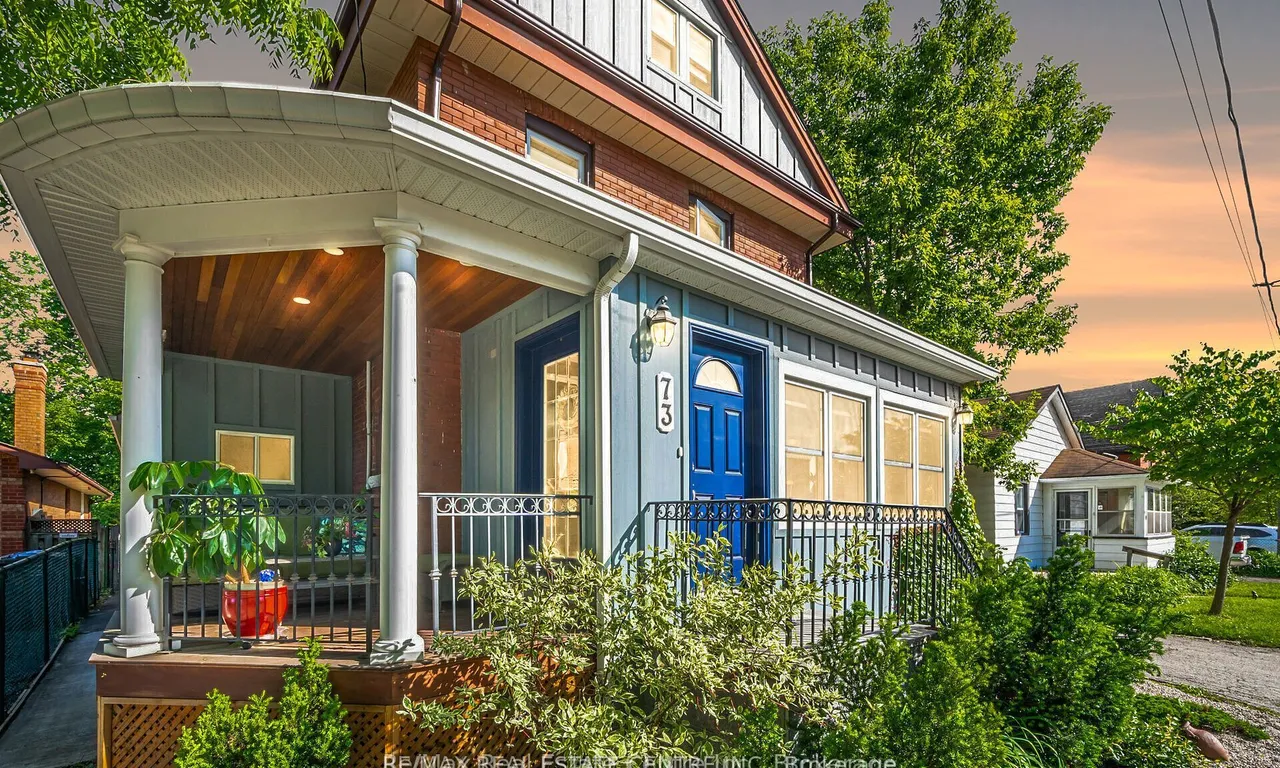 73 Wellington St, Brampton, ON L6W 1Y6