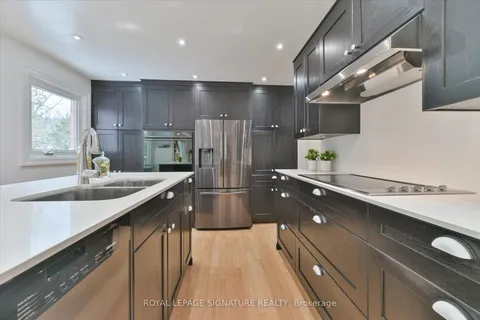 4107 Wheelwright Cres, Mississauga, ON L5L 2X3