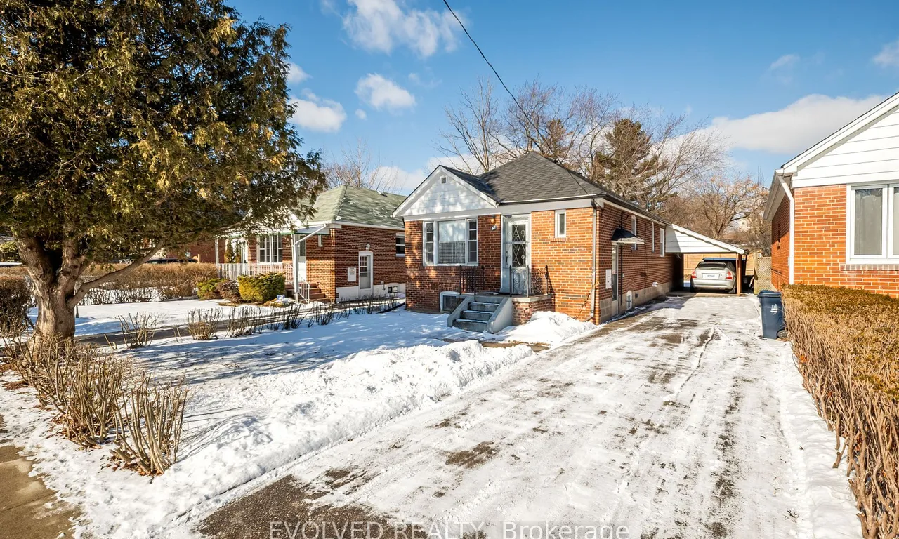 48 James St, Toronto, ON M8W 1L3