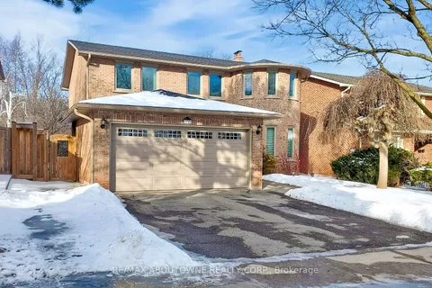 1149 Montrose Abbey Dr, Oakville, ON L6M 1A2