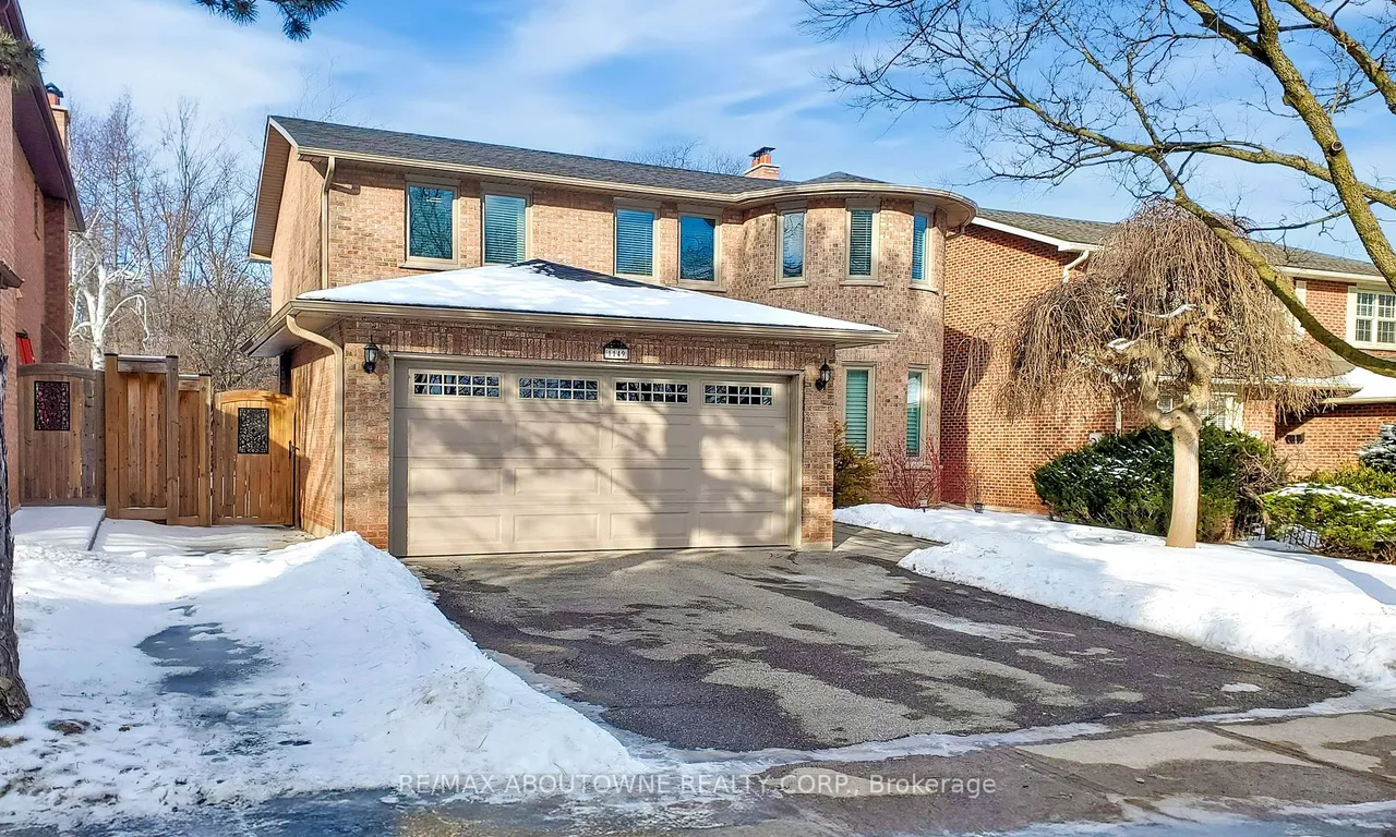 1149 Montrose Abbey Dr, Oakville, ON L6M 1A2