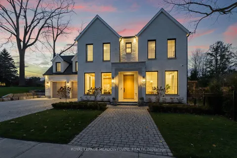 166 Mill St, Halton Hills, ON L7G 2C3