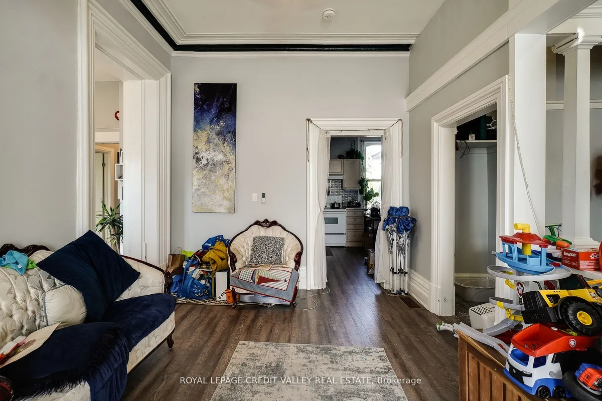 1 First Avenue, Orangeville, ON L9W 1H7