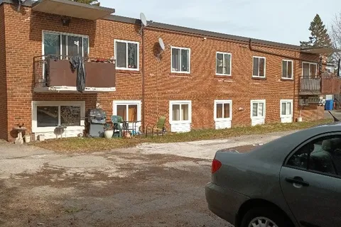 58 William St, Orangeville, ON L9W 2R9