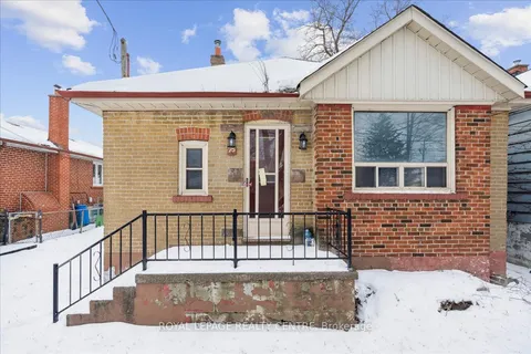 75 Bentworth Ave, Toronto, ON M6A 1P5