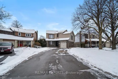 42 Montcalm Place, Brampton, ON L6S 2X6