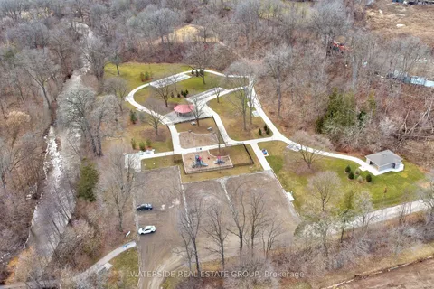1403 Hidden Valley Road, Burlington, ON L7P 0T5
