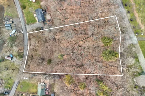 1403 Hidden Valley Road, Burlington, ON L7P 0T5