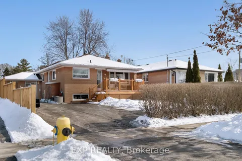 21 Sigmont Rd, Toronto, ON M9C 4K6
