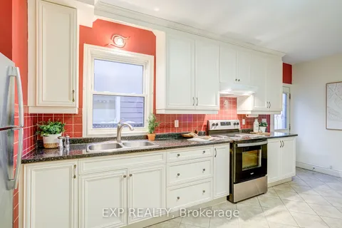 389 Delaware Ave, Toronto, ON M6H 2T7