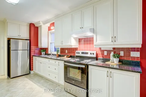 389 Delaware Ave, Toronto, ON M6H 2T7