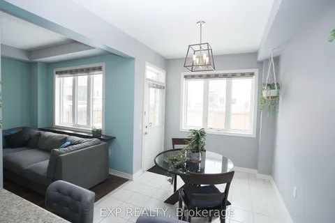 16 Blackberry Valley Crescent, Caledon, ON L7C 3Z8