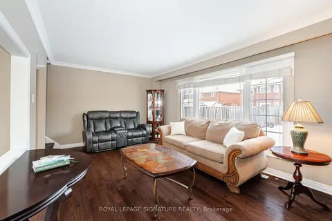 506 Cavell Dr, Mississauga, ON L5B 2N9