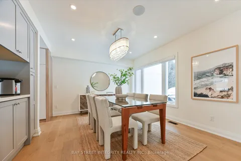 1306 Amber Cres, Oakville, ON L6J 2N8