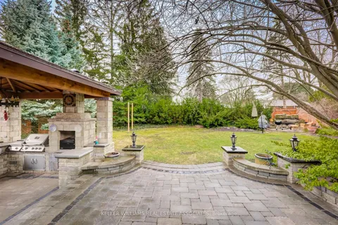 1416 Elaine Trail, Mississauga, ON L5G 3W8